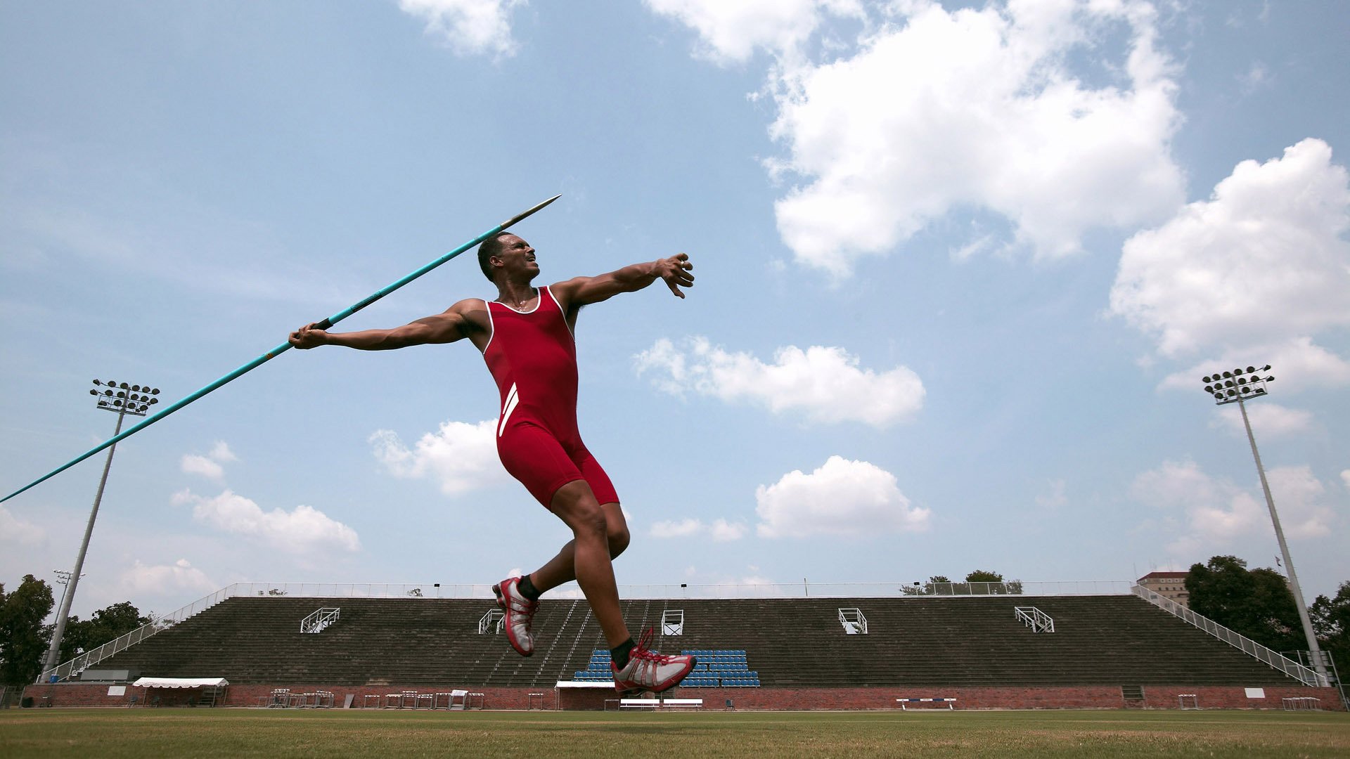 全国登山挑战赛，攀登高峰激发无限潜能，全国登山大会